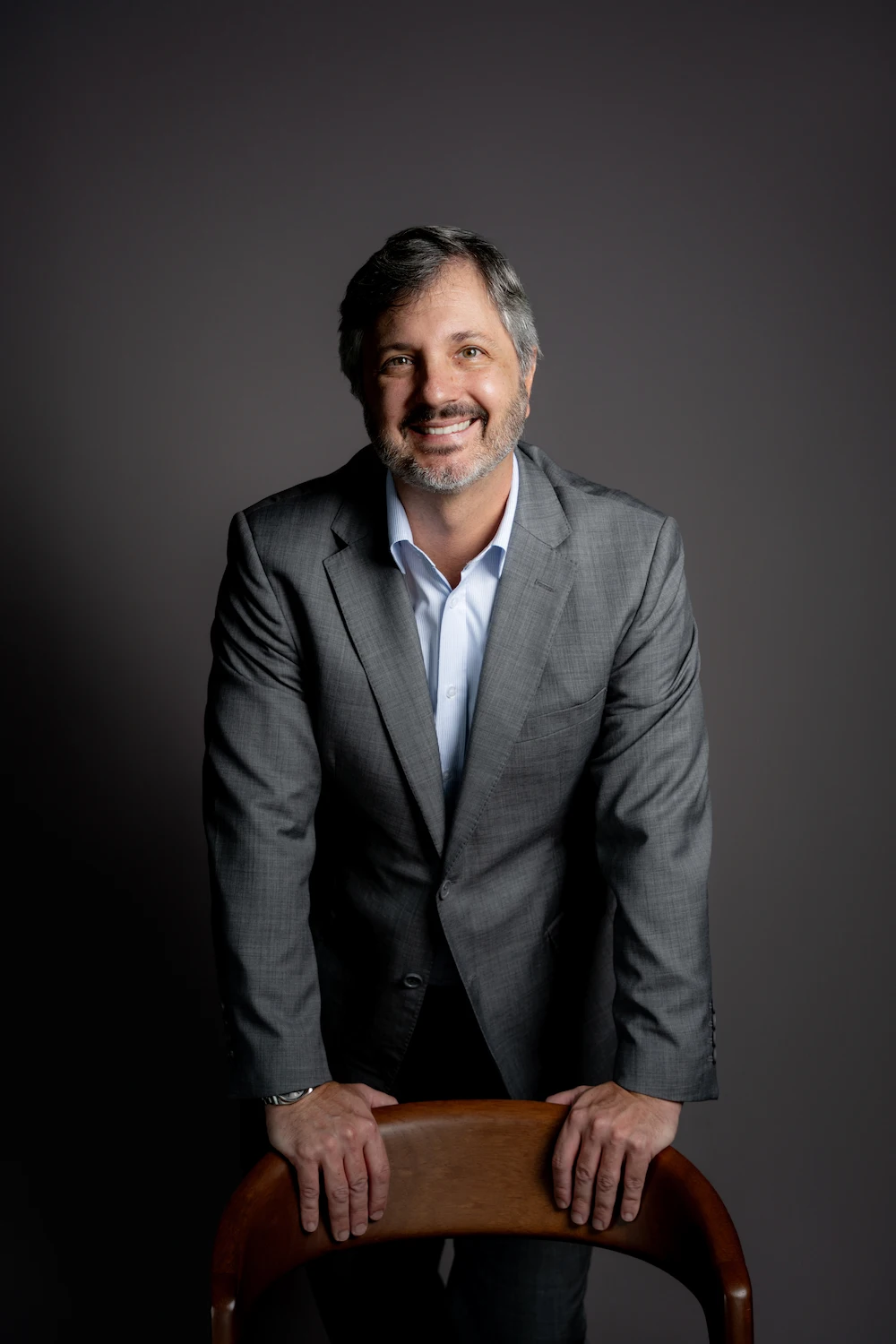 Dr. Marcos Barros