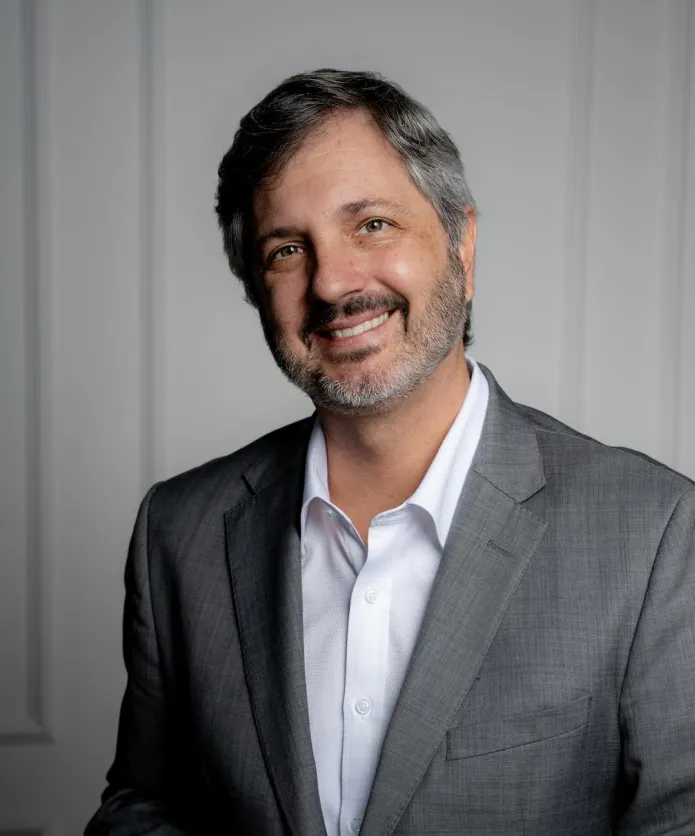Dr. Marcos Gomes de Toledo Barros — Cirurgião Vascular e Endovascular, Clínica Itaim
